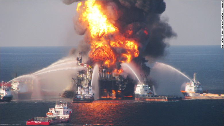 Deepwater Horizon Fire 2010