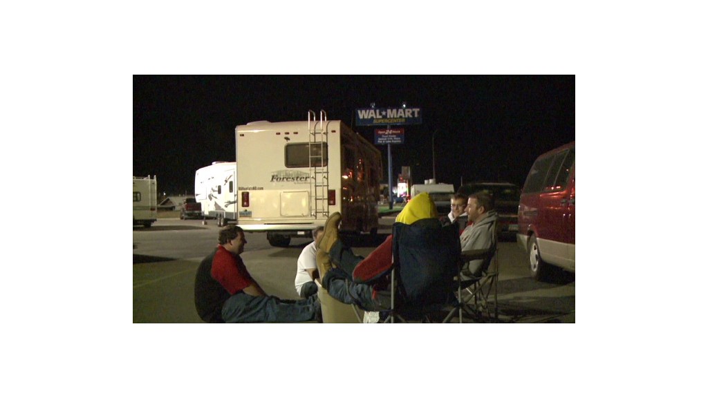 Seeking fortune in a Walmart parking lot