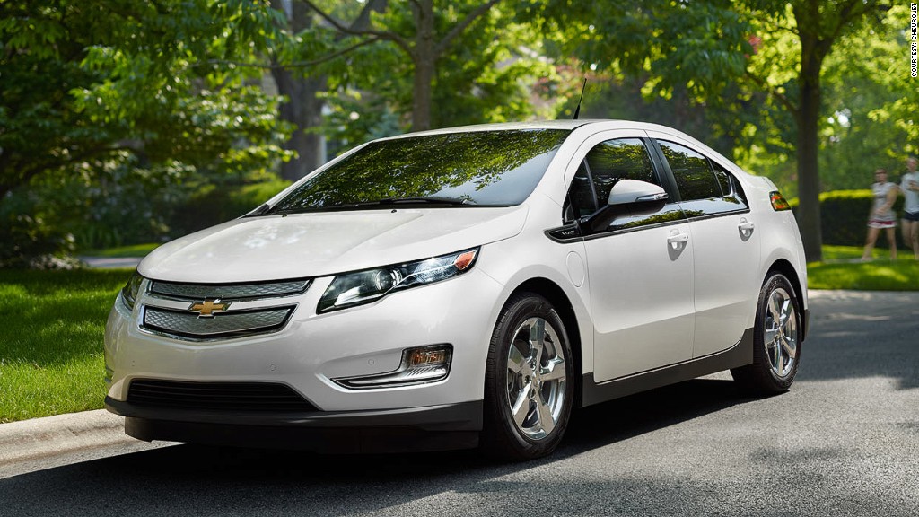 2013 chevy volt white