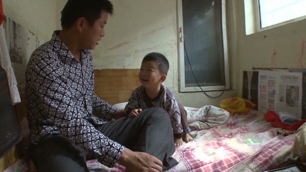 Inflation squeezes China's migrant workers