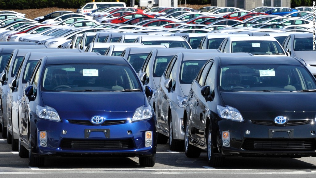 Toyota recalls another 2.77 million cars