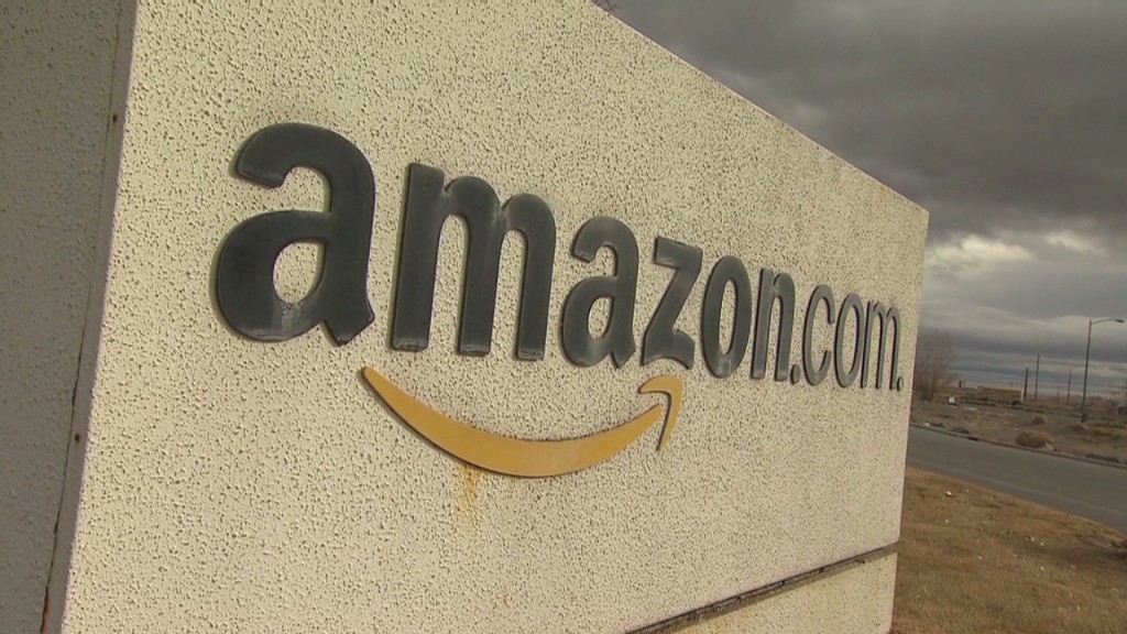 Amazon CEO supports online sales tax