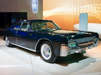 gallery classic lincoln 2