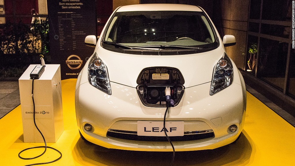 nissan leaf build usa