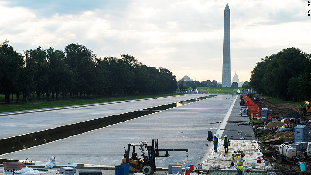 federal worker