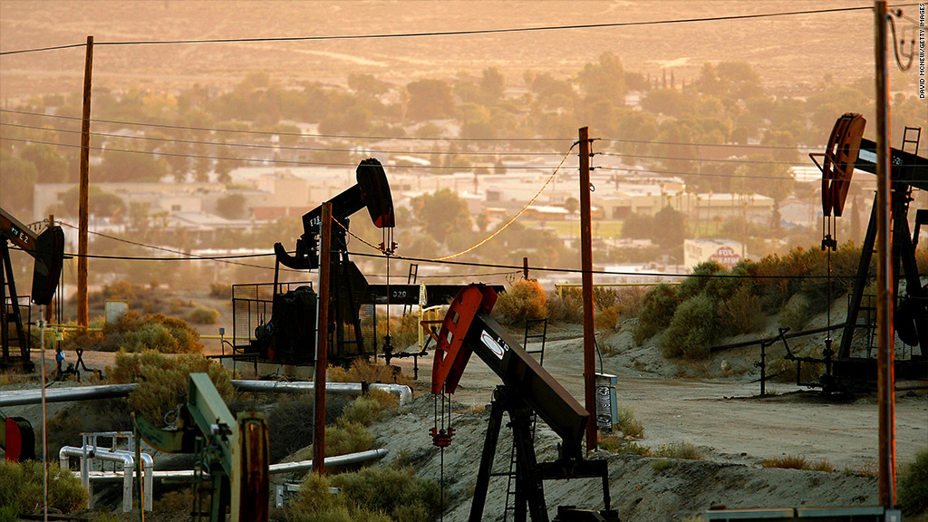 energy boom oil rigs