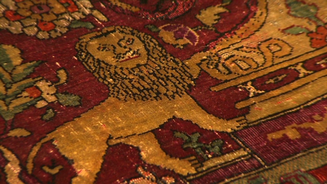 What makes an antique rug an investment - Video - Personal Finance