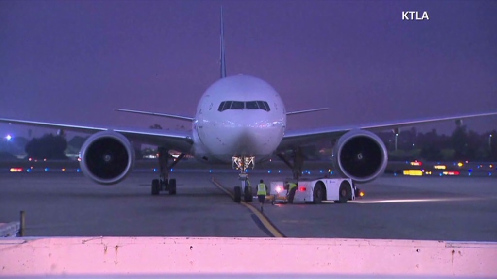 Federal furloughs mean flight delays