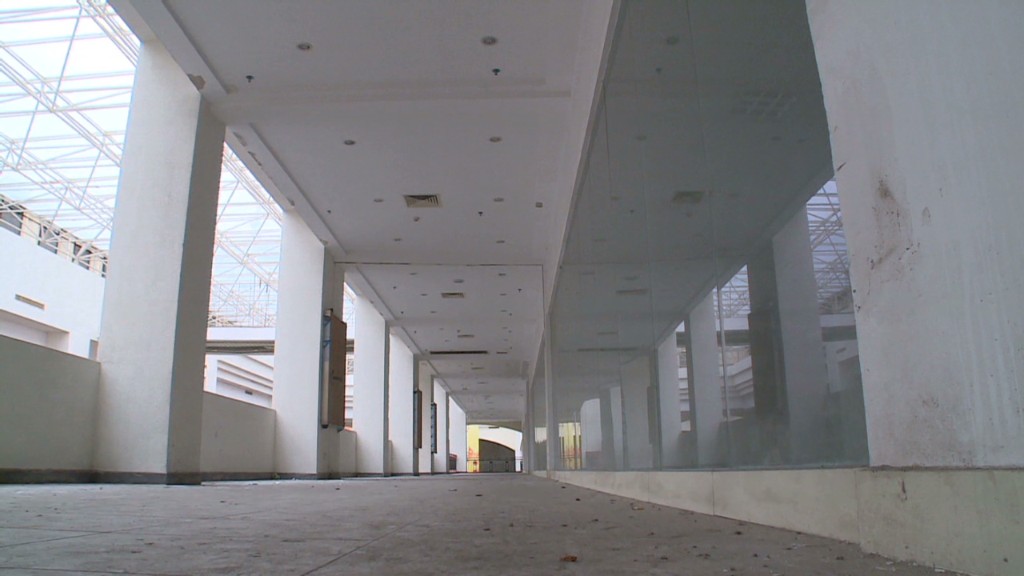 Inside a Chinese ghost mall