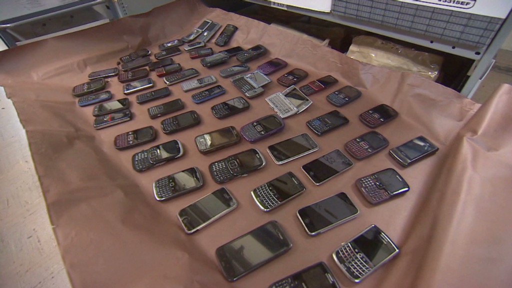 Cellphone theft a $30 billion problem