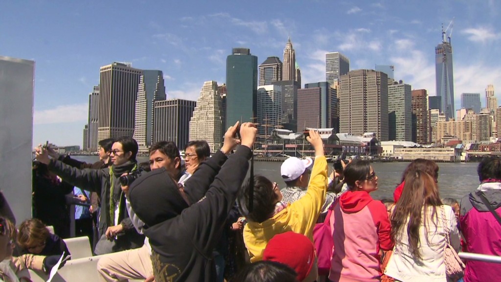 Chinese tourists take over New York