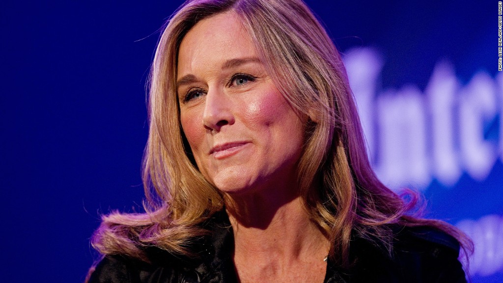 Angela Ahrendts burberry