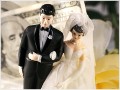 How to talk about money before saying 'I do'