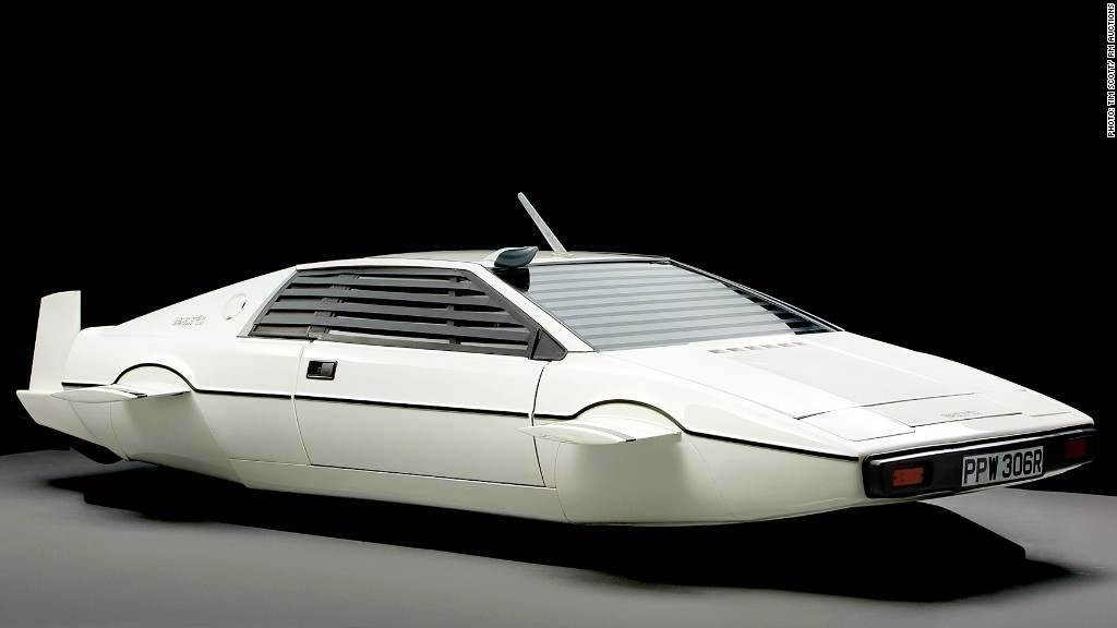 james bond submarine car