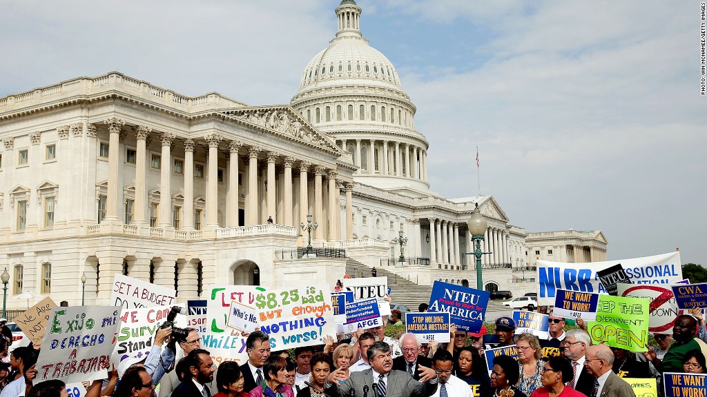 union workers creditors protest 