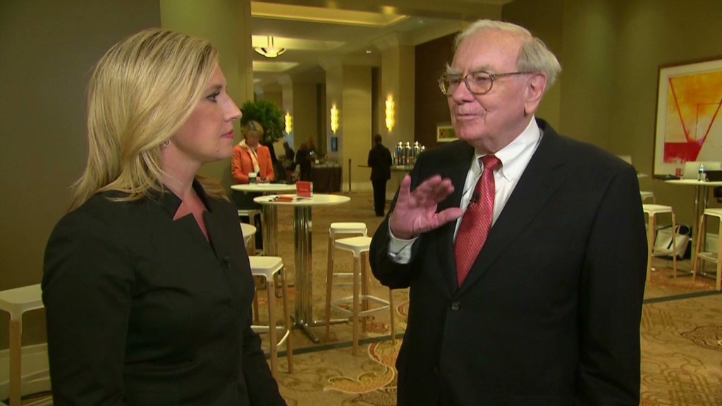 Buffett: Get rid of debt limit 'entirely'