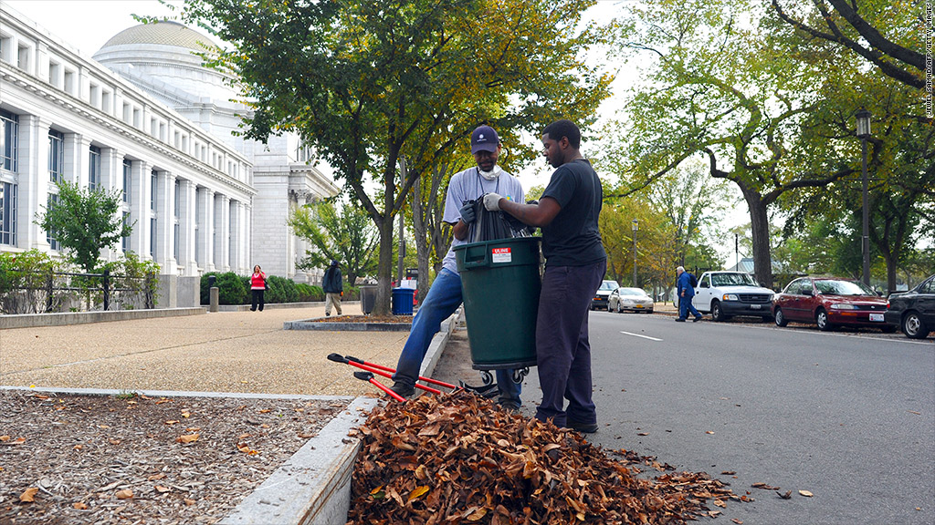 federal worker pay raise