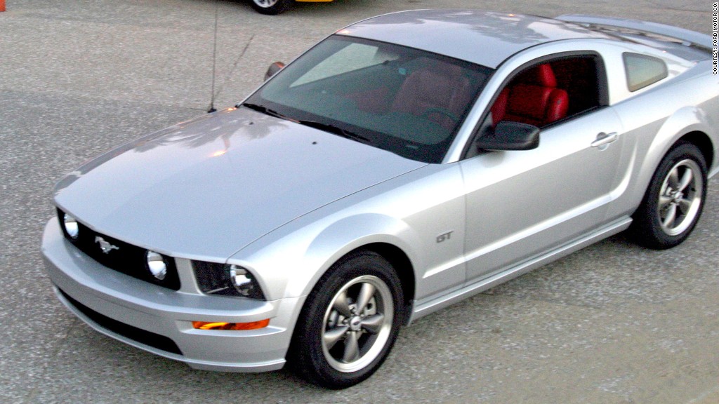 2005 ford mustang gt