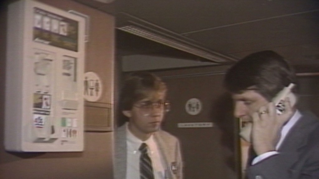 CNN flashback: In-flight calls in 1984