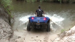 pf latt amphibian quad bike_00005029