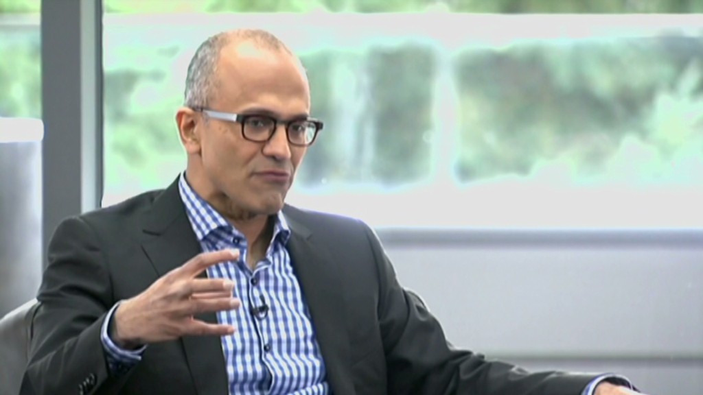 Microsoft CEO: "Mobile first, cloud first"