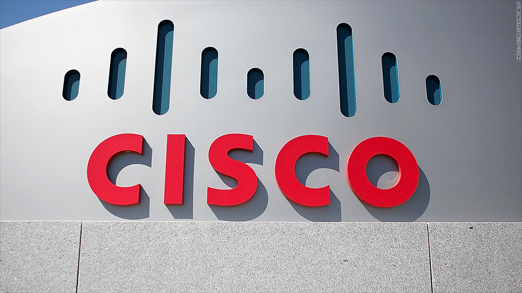 Cisco boosts dividend