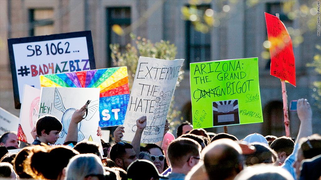 Businesses Lash Out Over Arizonas Anti Gay Bill 7007