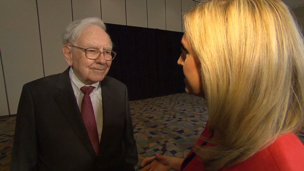 Buffett on CEO pay and low wages