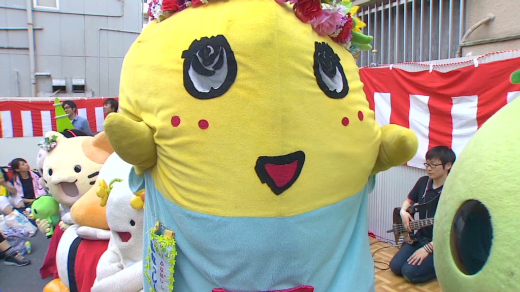 Japan goes crazy for home-grown mascot