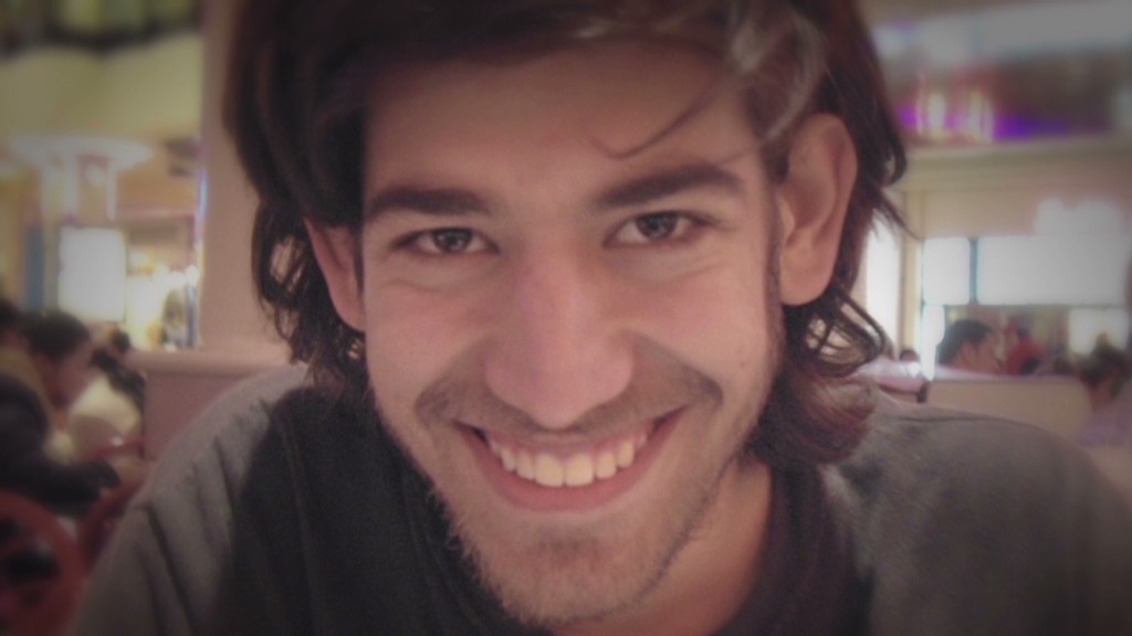 Aaron Swartz's dad: They broke him