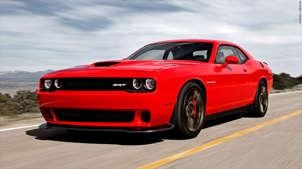 Chrysler reveals 707 horsepower Dodge Challenger