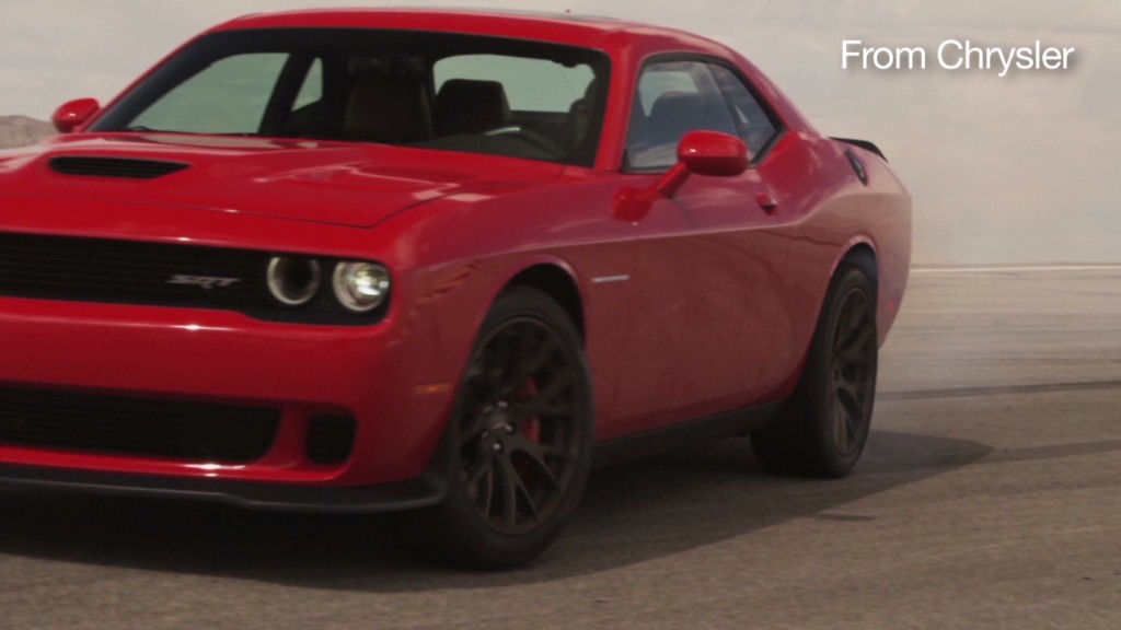 707-horsepower Dodge Challenger SRT Hellcat gets 22 MPG