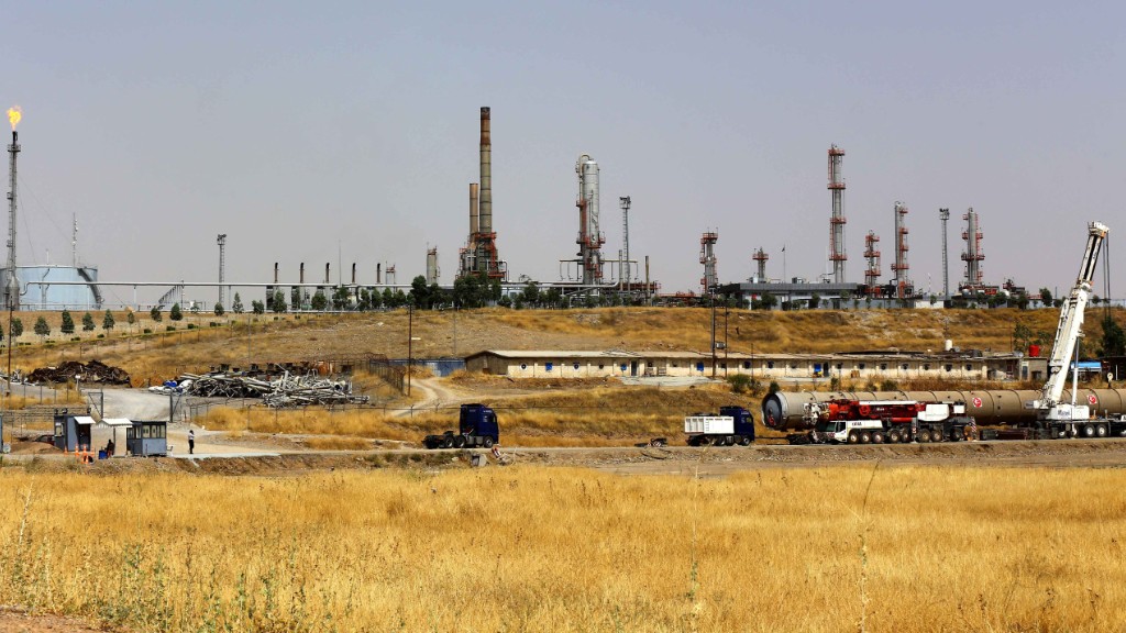 ISIS profits on black market oil in Iraq