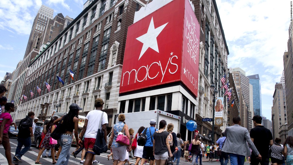 Miracle on 34th Street: Macy's rallies