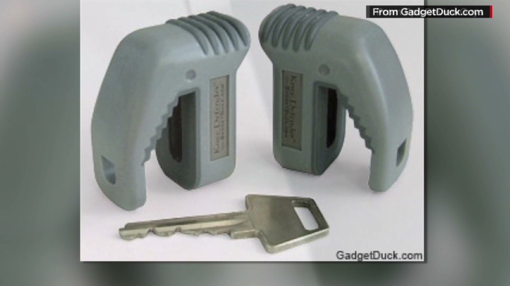 'Knee defender' gadget causes in-flight tussle