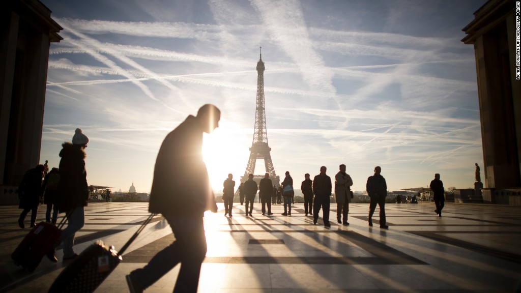 france eiffel tower