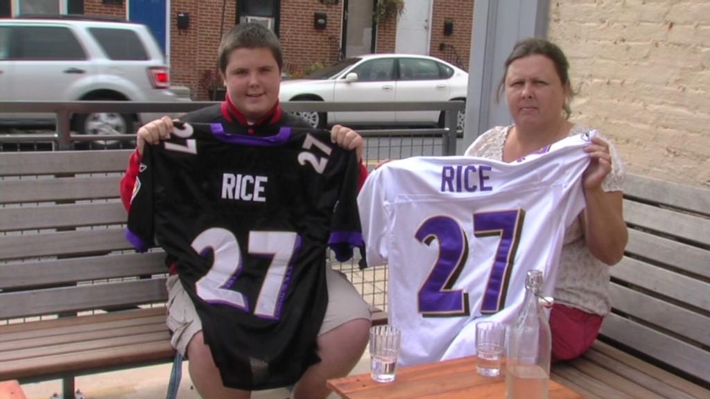Ray Rice jerseys get dumped