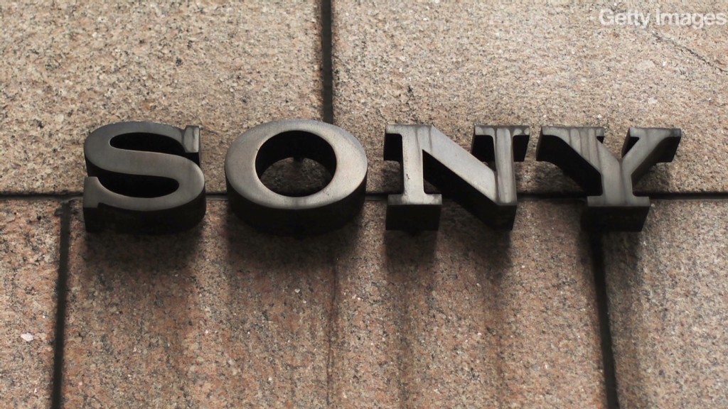 Sony smartphones sink the stock