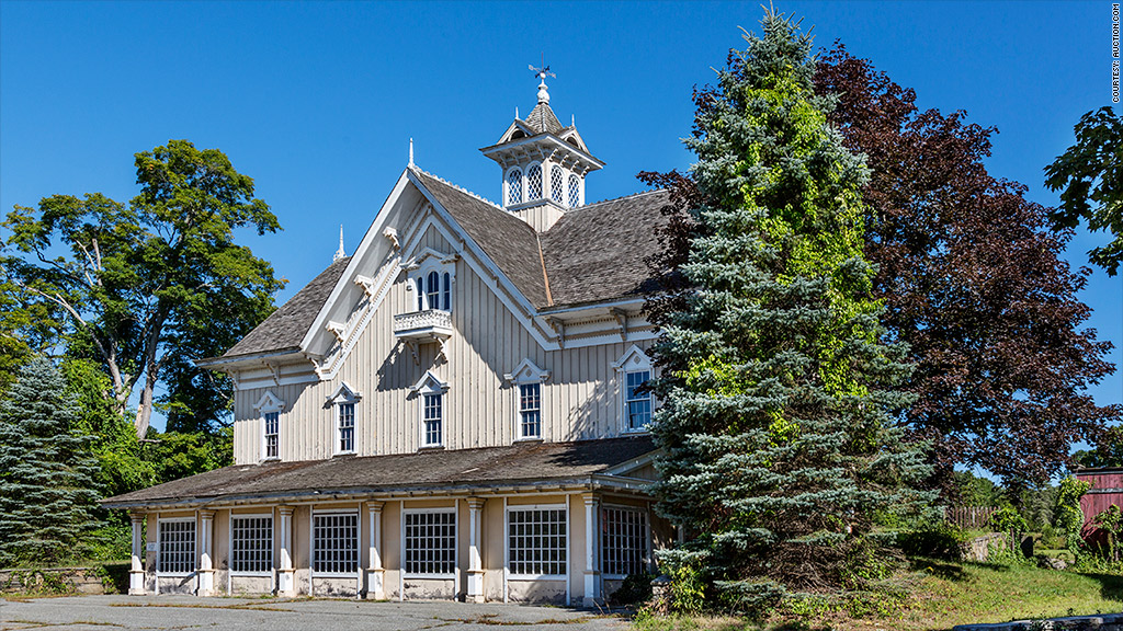 ghost town stable 