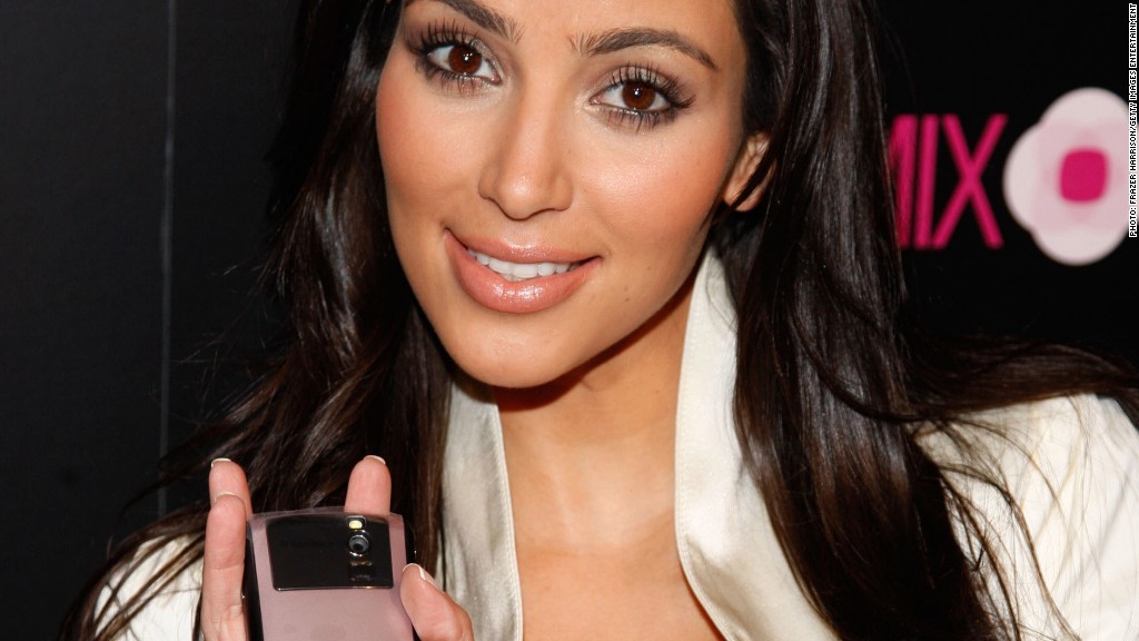 kim kardashian blackberry