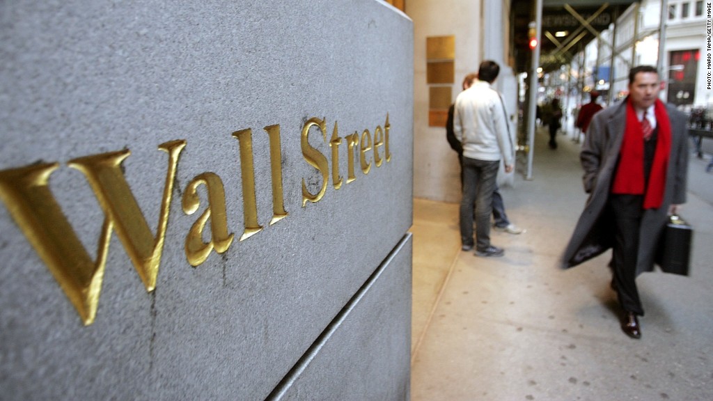 Wall Street bonus packages are expected to be flat or shrink versus