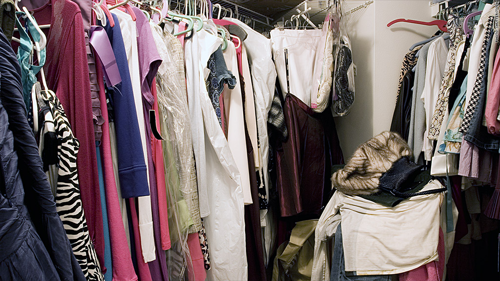 organize closet