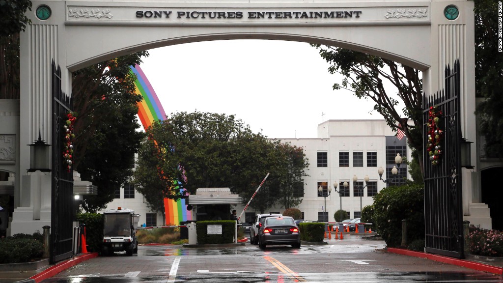 Hacked Sony exemployees sue for privacy violations