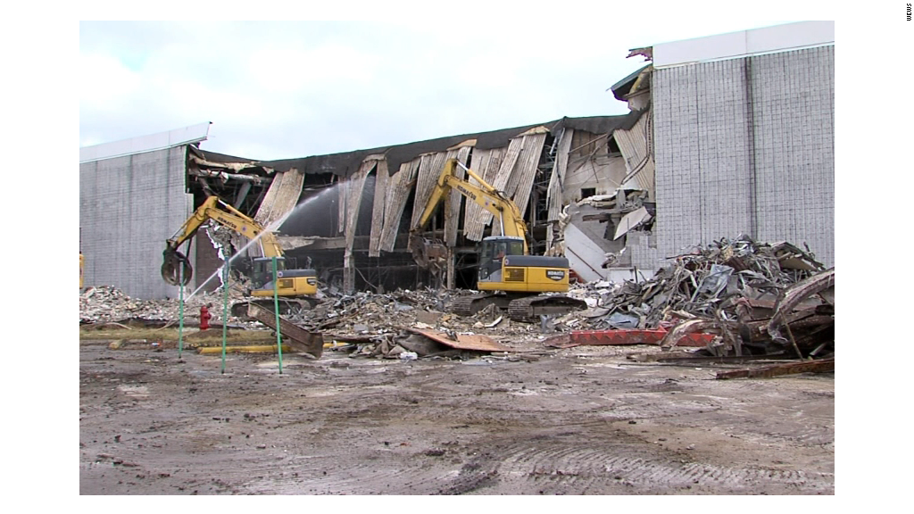 Demolition begins on giant ghost mall