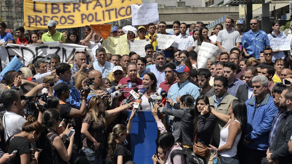  Venezuelan government arrests mayor of Caracas