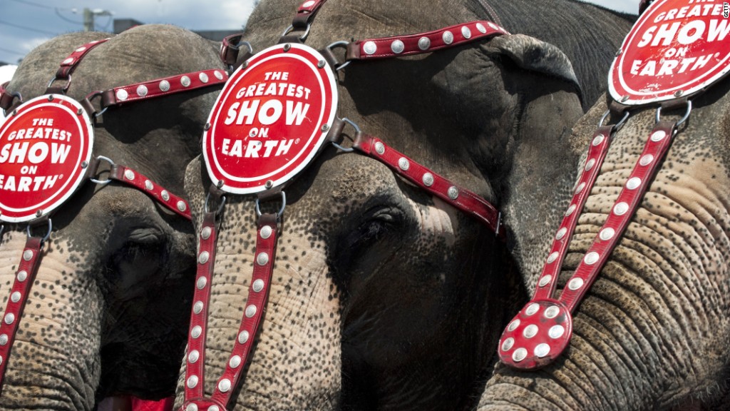 Ringling Bros. phasing out elephant acts