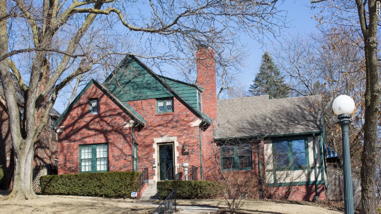 warren buffett childhood home 7