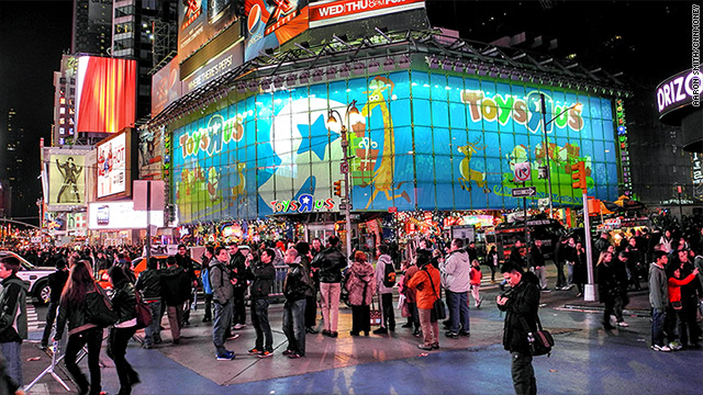 toy store times square ferris wheel