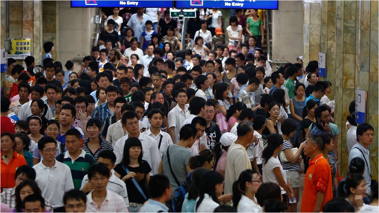 china crowd subway