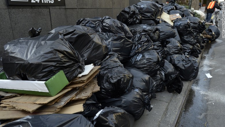 garbage piles nyc